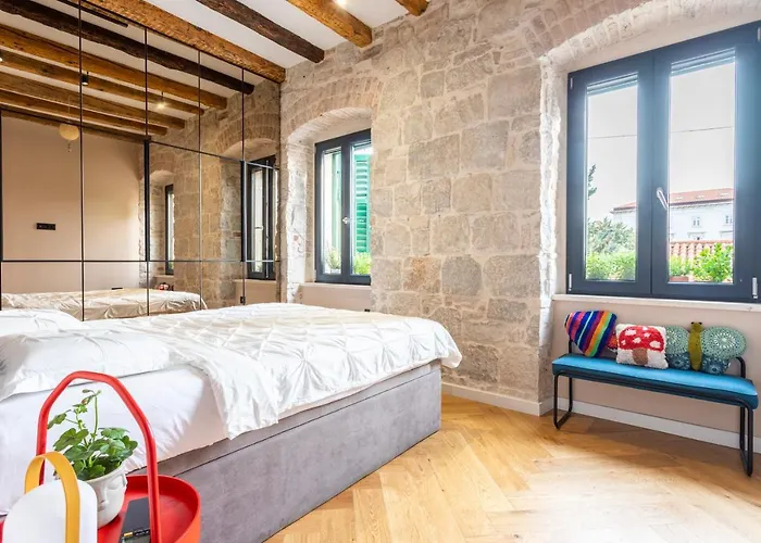 Circle Pensionat Split